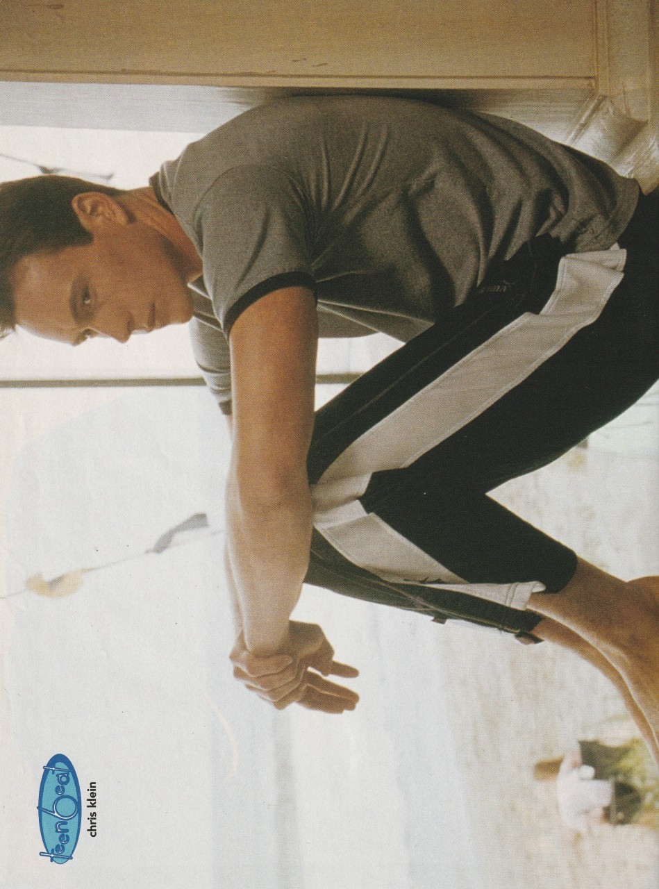 Chris Klein Robert Schwarztman teen magazine pinup clipping vintage barefoot Pix