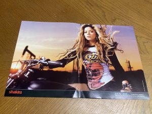 Shakira teen magazine poster clipping cutting centerfold motorcycle sun set pix