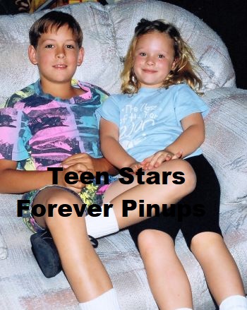 Max Elliott Slade Thora Birch 4x6 or 8x10 Photo vintage picture shorts couch 90's Rare