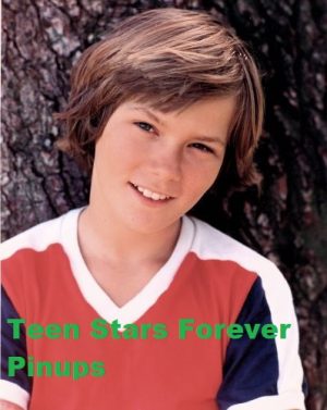 River Phoenix 4×6 or 8x10 Photo vintage picture young headshot modeling 80's Rare Pix