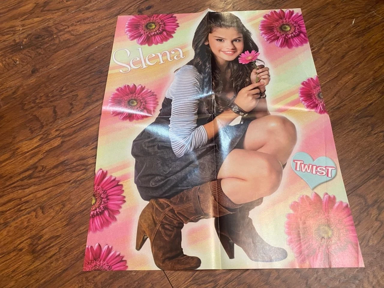 Emily Osment Selena Gomez teen magazine pinup clipping Hannah Montana laying - Image 2