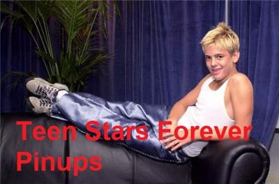 Aaron Carter 4×6 or 8x10 Photo vintage picture jeans 90's couch muscles teen idols sexy pose Pix