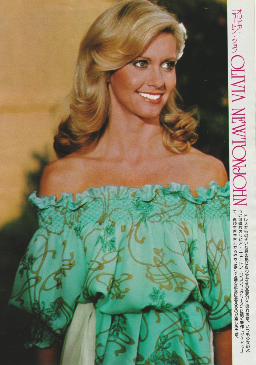 Olivia Newton David Soul teen magazine pinup off the shoulder sress Japan Pix