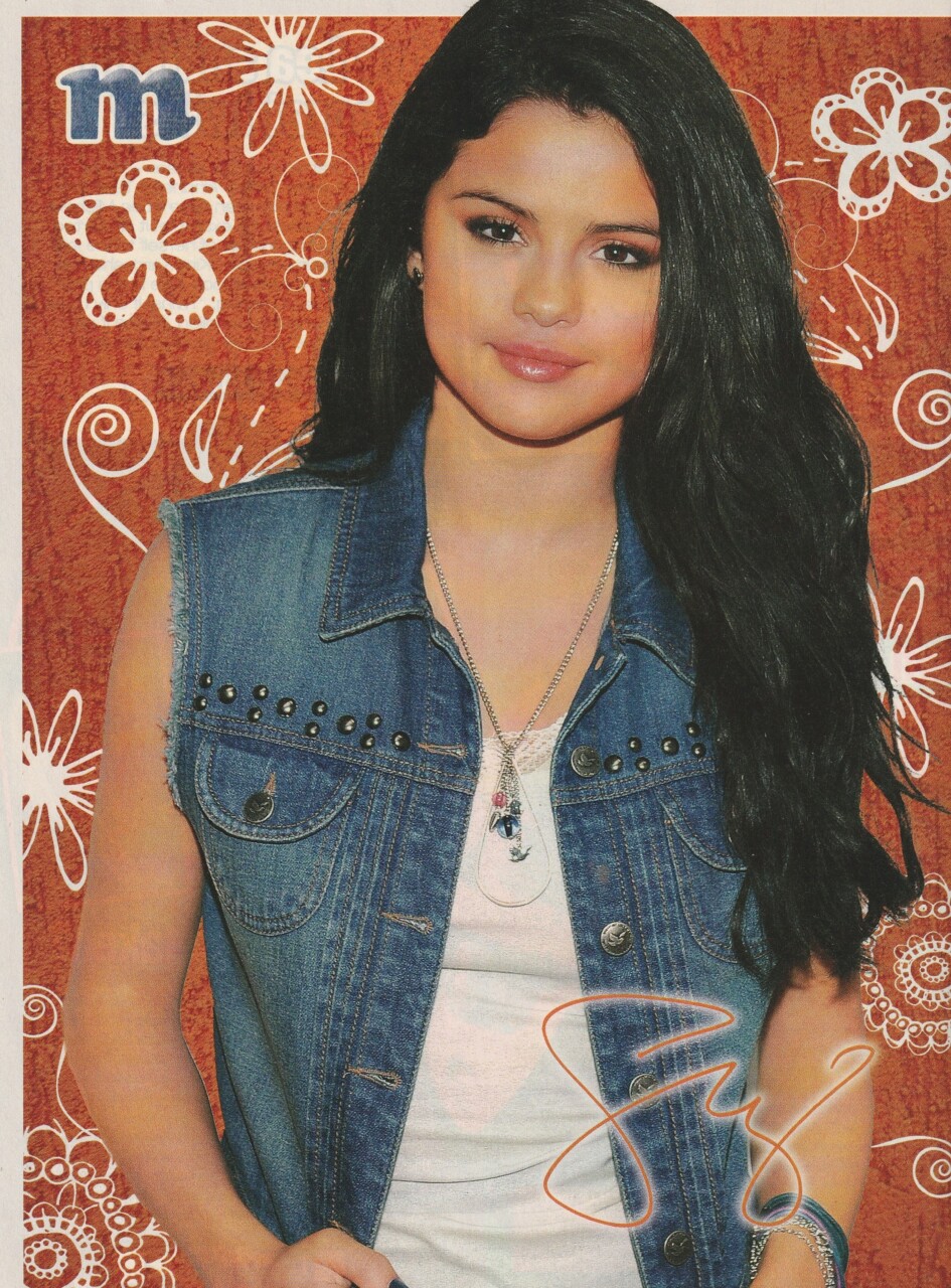 Selena Gomez teen magazine pinup clipping Child Star jean jacket M movie star