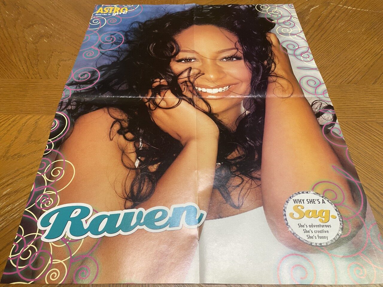Hilary Duff Raven teen magazine poster clipping squatting jeans 4 page pix - Image 2