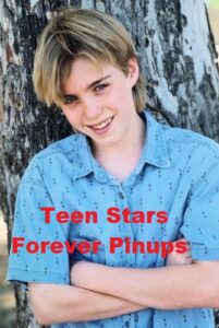 Jonathan Brandis 4×6 or 8x10 Photo vintage picture Seaquest 90's child star young pix blue shirt tree young boy modeling