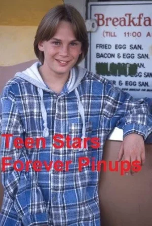 Austin O'brien 4×6 or 8x10 Photo vintage picture My Girl 2 90's Child Star 90's Pix Rare