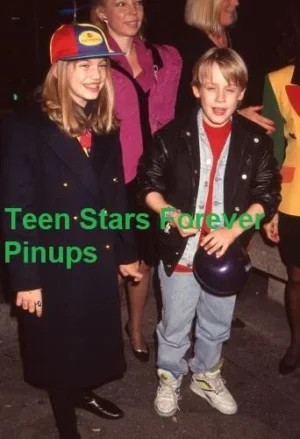 Macaulay Culkin Anna Chlumsky 4×6 or 8x10 Photo vintage picture My Girl Premiere Pix
