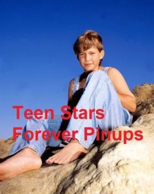 Jonathan Taylor Thomas 4×6 or 8x10 Photo vintage picture Barefoot Overalls Beach Pix