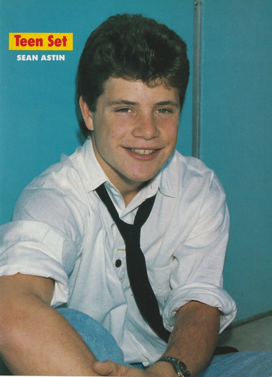 Sean Astin Chad Allen teen pinup clipping Teen Set magazine young Pix Goonies