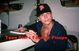 Mark Wahlberg aka Marky Mark 4×6 or 8x10 vintage promo photo picture modeling 90s dressing room