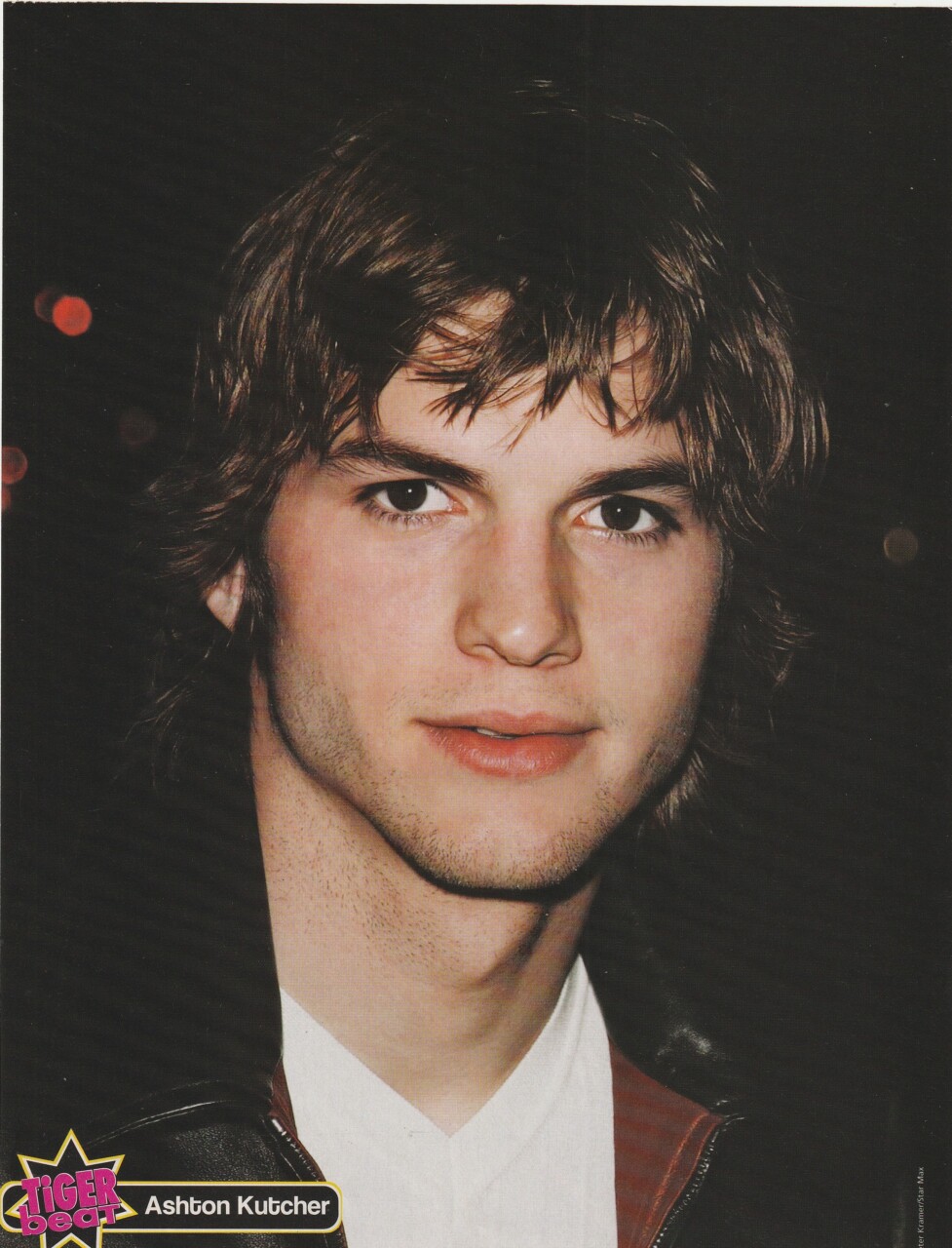 Avril Lavigne Ashton Kutcher teen magazine pinup clipping lips nose Tiger Beat - Image 2