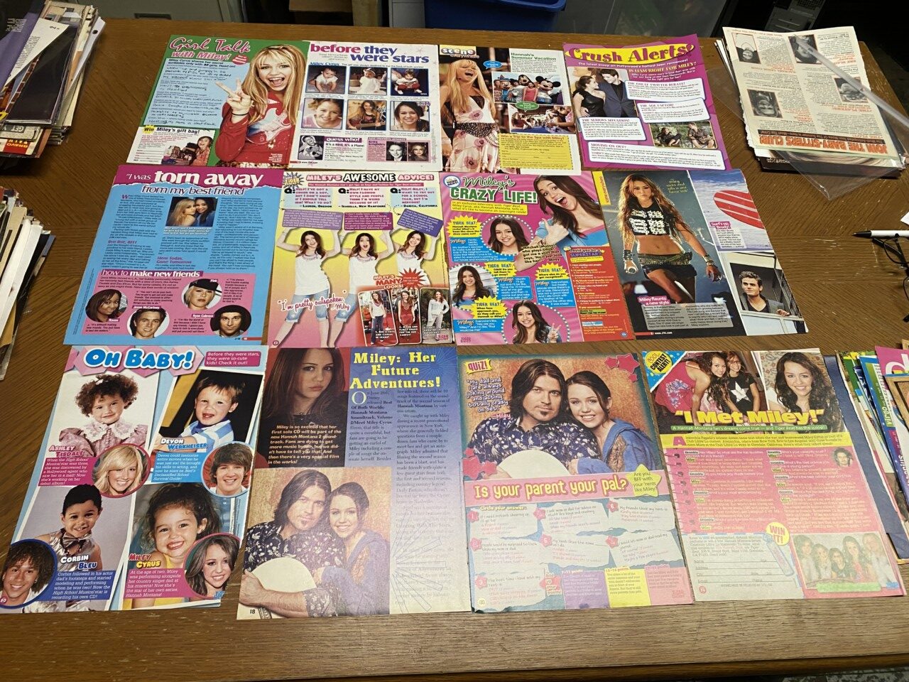 Miley Cyrus teen magazine pinup poster clippings lot Hannah Montanna Huge - Image 4