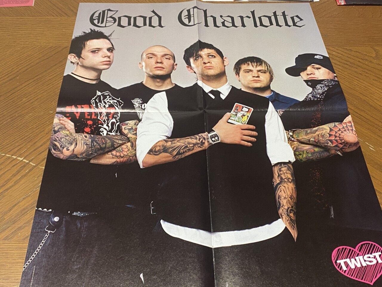 Jo Jo Good Charlotte teen magazine poster clipping teen idols black shirt Twist