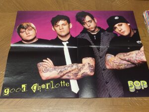 Hilary Duff Good Charlotte teen magazine poster clipping pink top Bop crush