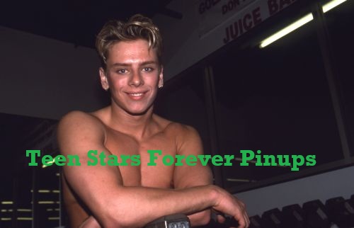 Jeremy Jordan 4×6 or 8x10 vintage photo picture gym close up muscles 90's